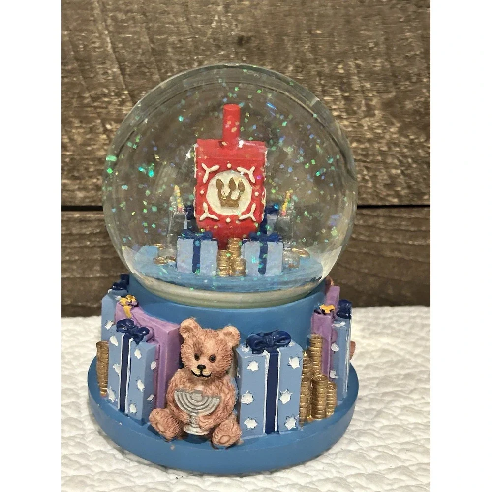 Shalom House Dreidel Musical Snow Globe Music Box Rotating Figurine‎ Works Great